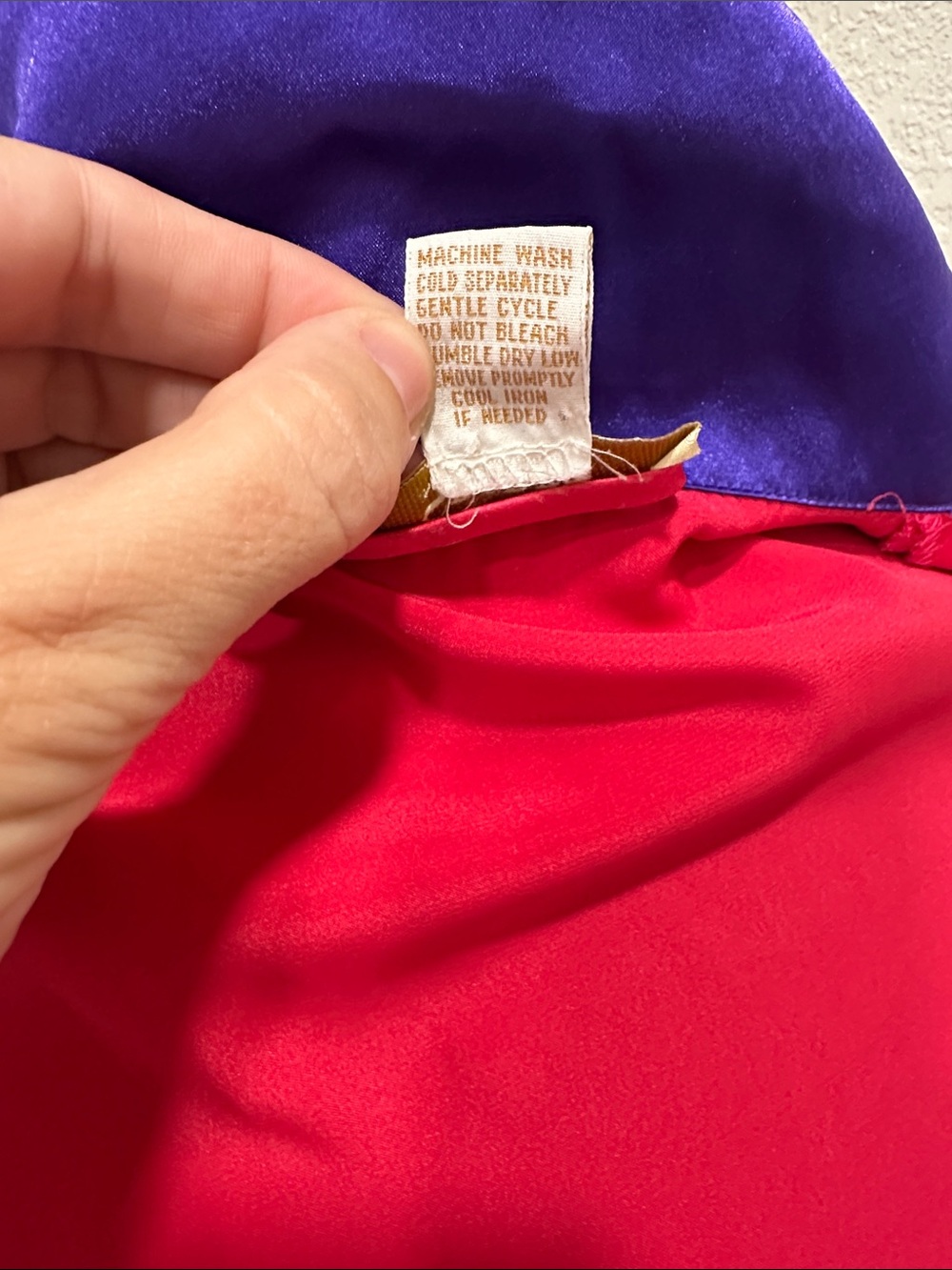 Victoria's Secret Gild Label Pink Satin Robe with Purple Trim M/L - Picture 13 of 15